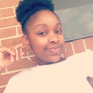 Meet your Posher, Alishaa